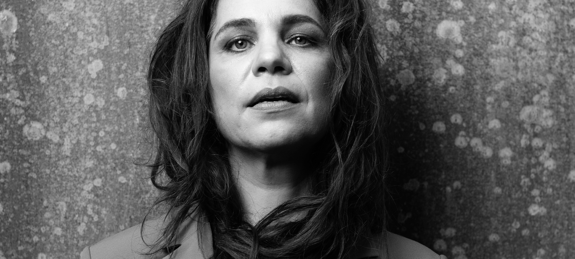 Isabel Teixeira: "Desejo que 'velha' seja uma palavra iluminada"