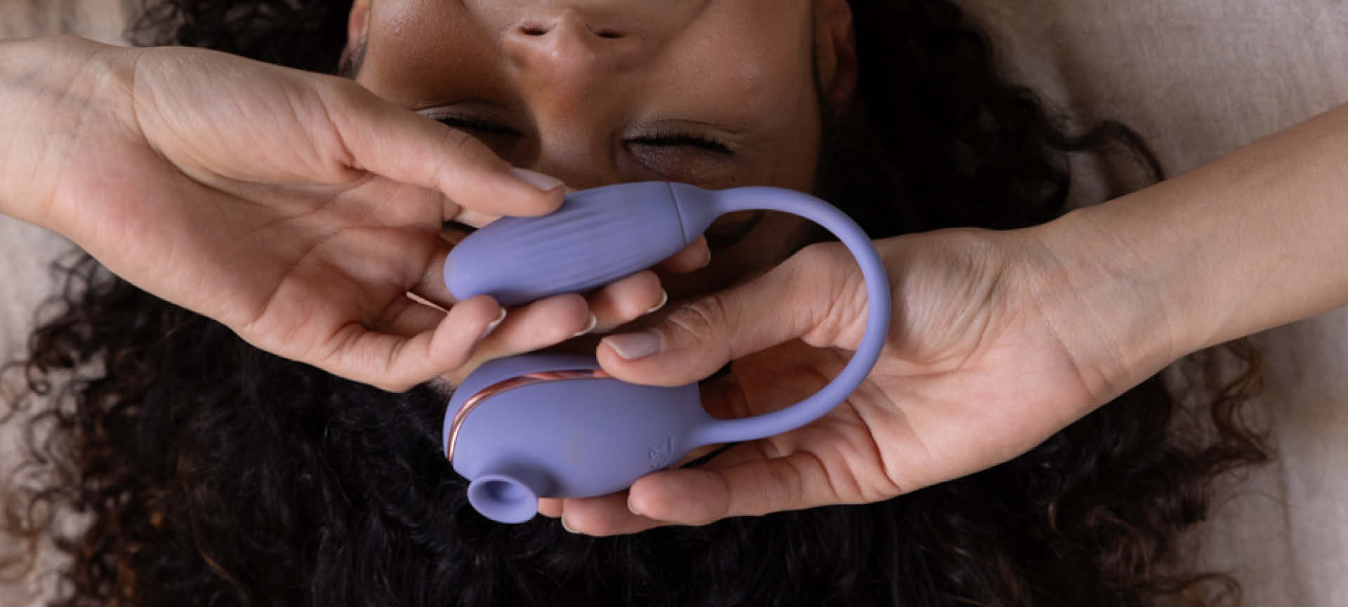 Deu Match: o novo vibrador da Mina une bullet e sugador